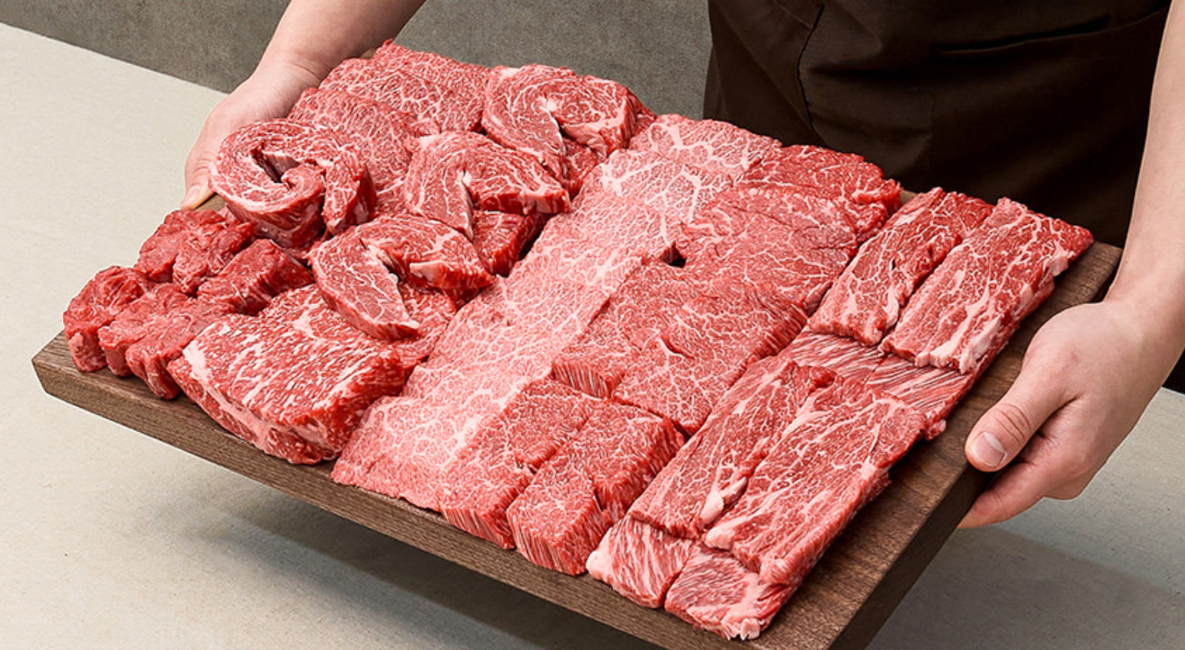 Hanwoo (한우): Korea's Premium Beef — Grades, Cuts & Where to Eat in Seoul 2026